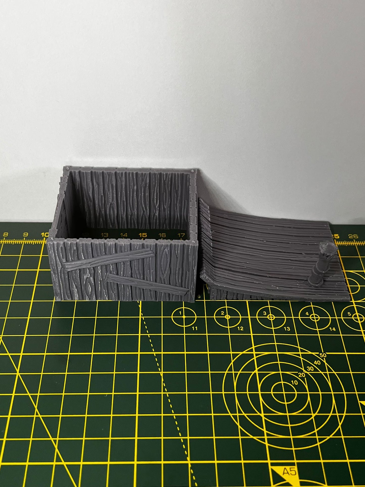 Graveyard Shack - Scenic DnD Terrain - Halloween Decoration