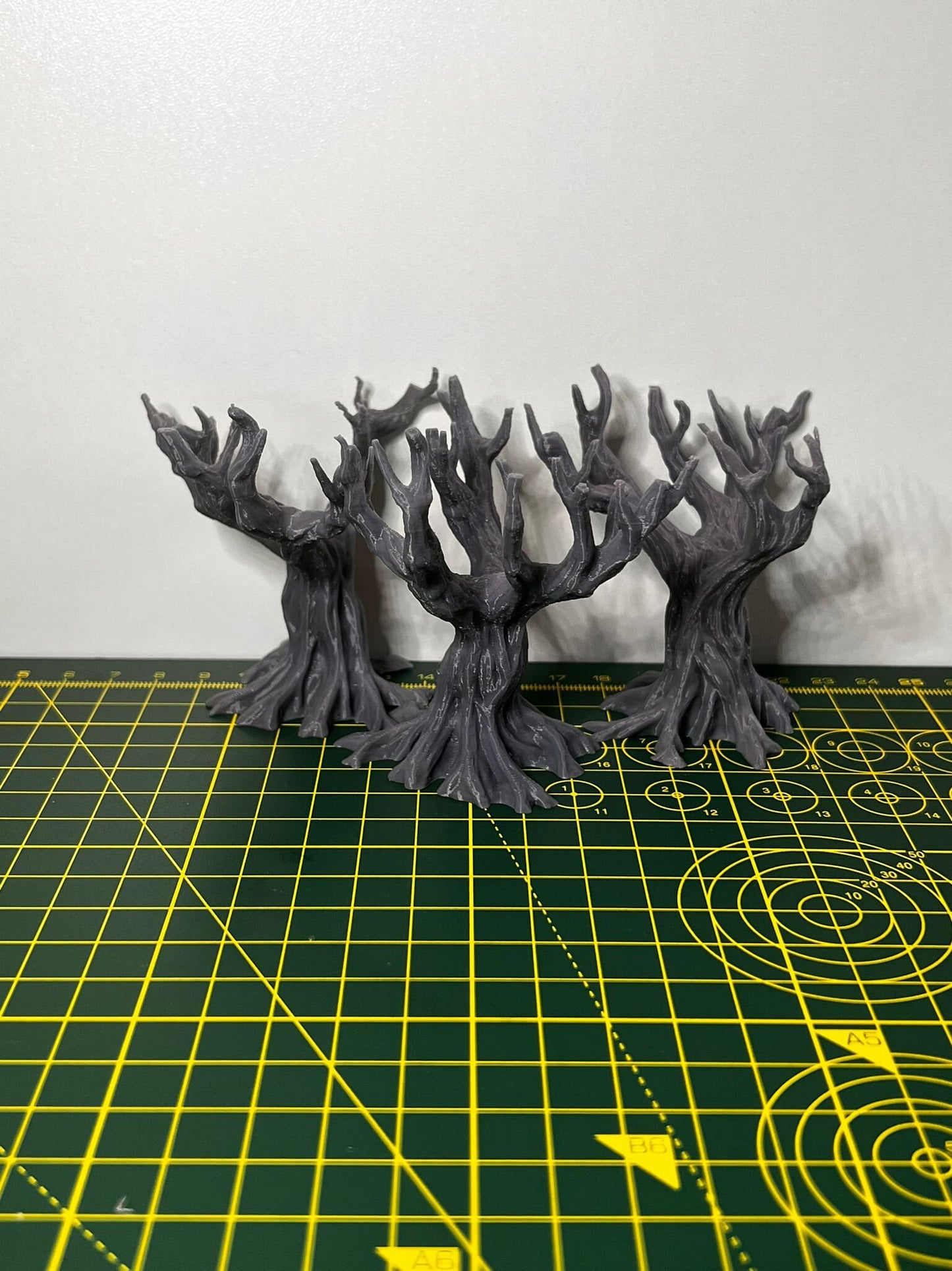 Graveyard Scatter Terrain - Scenic DnD Terrain - Halloween Decoration