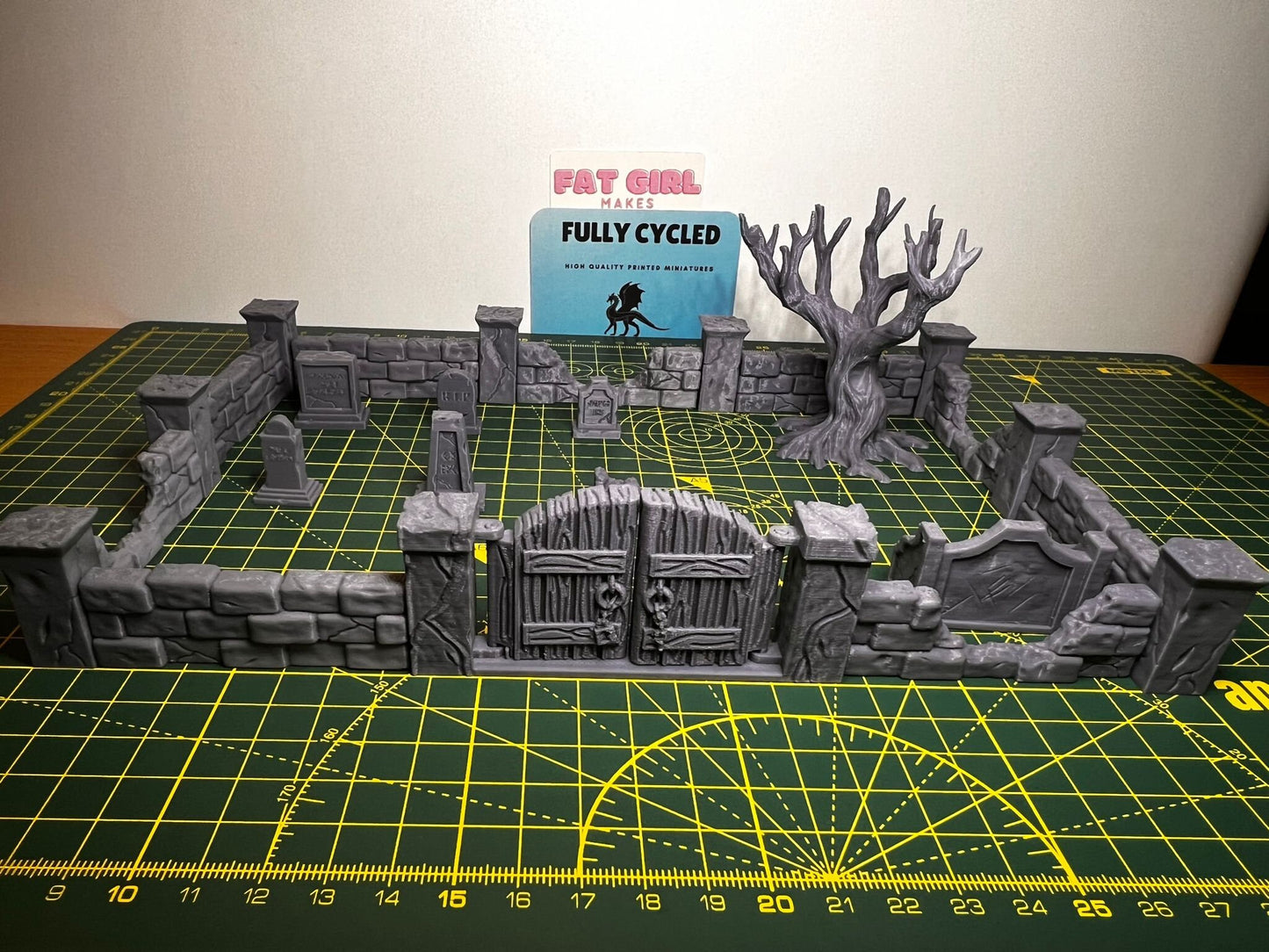 Graveyard Scene - Scenic DnD Terrain - Halloween Decoration