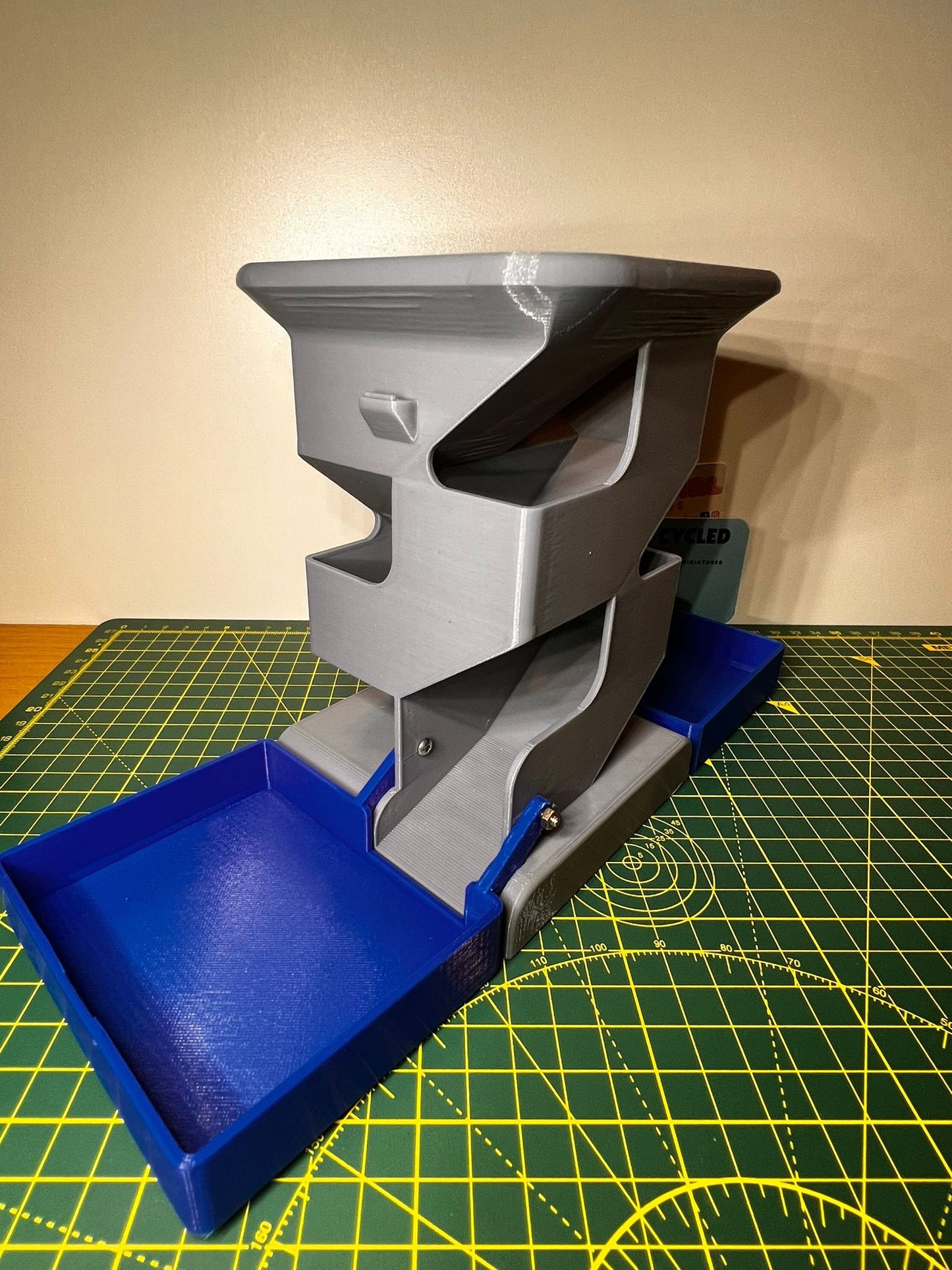 Collapsible DnD Dice Tower